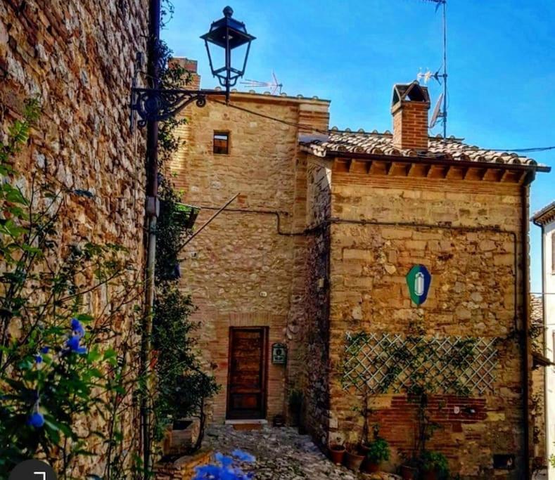 *La Torre Di Amelia* Nel Cuore Dell' Umbria Екстериор снимка